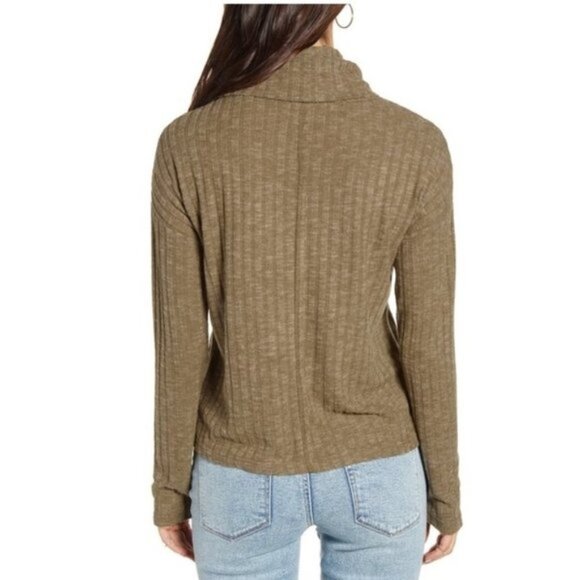 BP. Cozy Ribbed Turtleneck Top - Picture 2 of 5